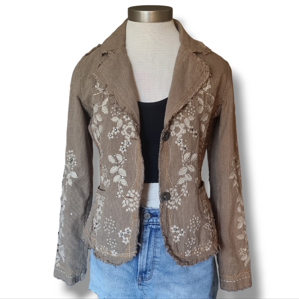 Plaid floral embroidered pattern jacket size Medium